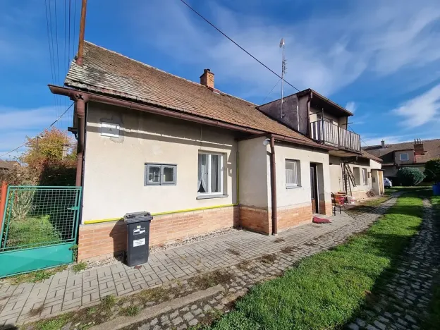 Prodej rodinného domu, Staré Hradiště, U Špejcharu, 350 m2