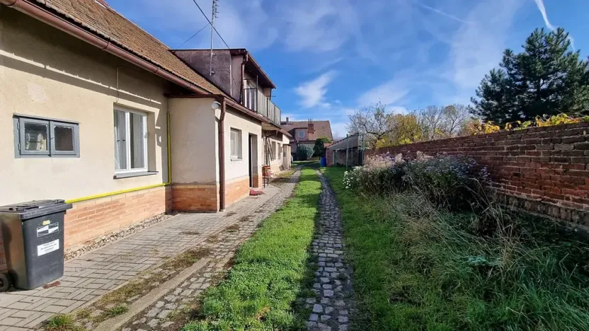 Prodej rodinného domu, Staré Hradiště, U Špejcharu, 350 m2