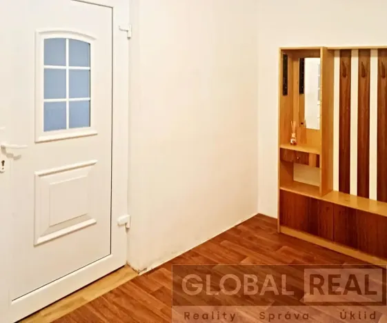 Pronájem bytu 4+1, Křižanov, Šibeník, 95 m2