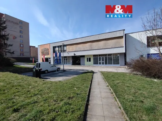 Pronájem obchodního prostoru, Kopřivnice, Smetanova, 582 m2