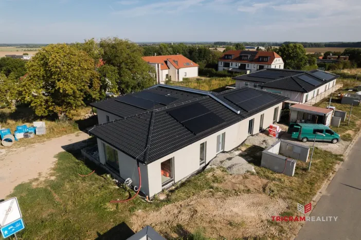 Prodej rodinného domu, Dubany, 139 m2