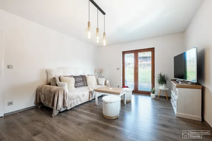 Prodej rodinného domu, Chyšky, 170 m2