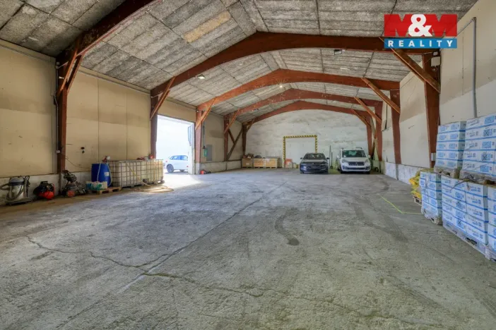 Pronájem skladu, Plzeň - Valcha, 745 m2