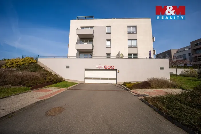 Pronájem bytu 2+kk, Praha - Letňany, Hlučkova, 60 m2