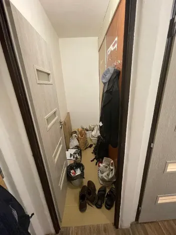 Pronájem bytu 1+kk, Pardubice, Trnovská, 36 m2