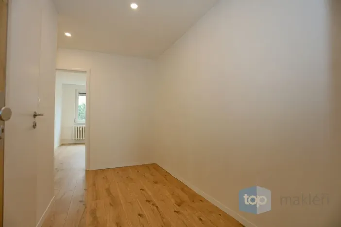 Pronájem bytu 2+kk, Praha - Chodov, Klapálkova, 45 m2