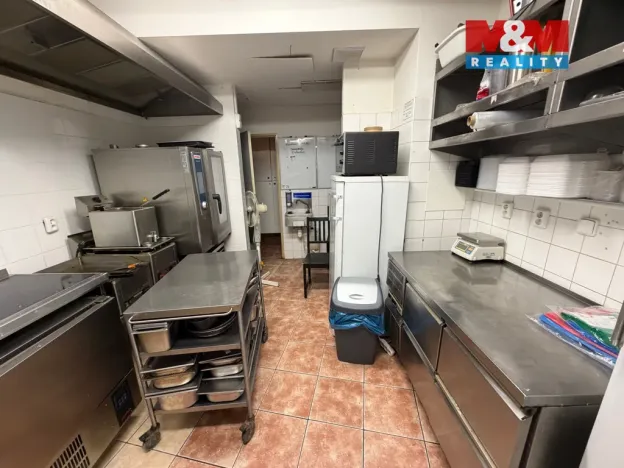 Pronájem restaurace, Praha - Libeň, Karla Hlaváčka, 85 m2