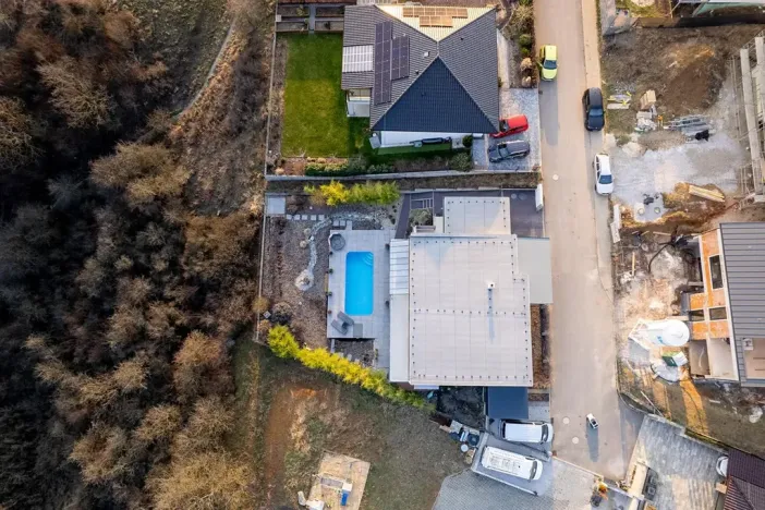 Prodej rodinného domu, Králův Dvůr, Na Vinohradech, 140 m2