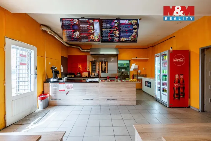 Prodej obchodního prostoru, Jemnice, Tyršova, 800 m2