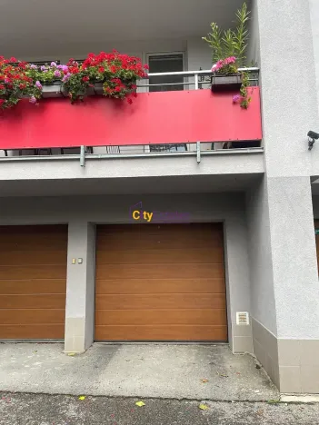 Pronájem bytu 3+1, Praha - Smíchov, Nad Palatou, 109 m2