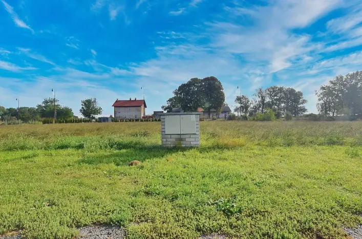 Prodej pozemku pro bydlení, Dvory, 1056 m2