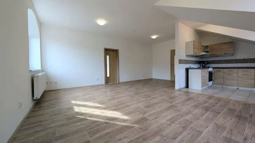 Pronájem bytu 4+kk, Peruc, U Koupaliště, 116 m2