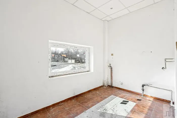 Prodej výrobních prostor, Heřmanův Městec, Tylova, 1970 m2