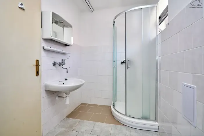 Prodej skladu, Turnov, Nádražní, 2438 m2