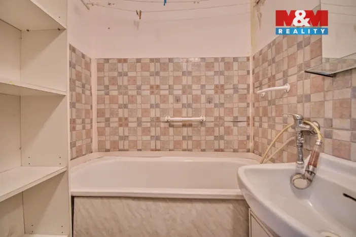 Prodej bytu 2+1, Valašské Meziříčí - Krásno nad Bečvou, Na Šištotě, 49 m2