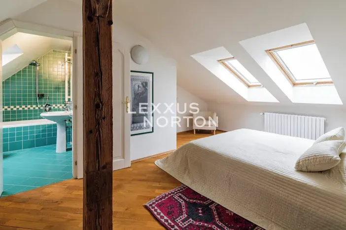 Pronájem atypického bytu, Praha - Nové Město, Odborů, 108 m2