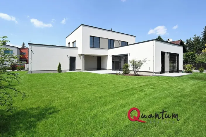 Pronájem rodinného domu, Šestajovice, Konopišťská, 250 m2