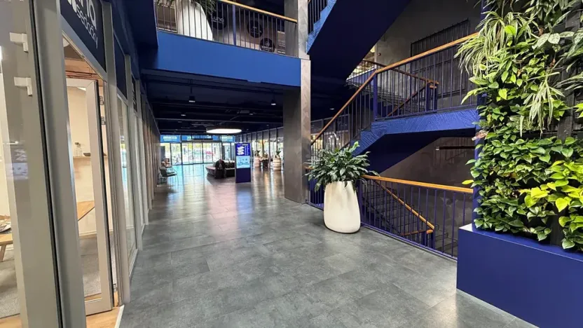 Prodej obchodního prostoru, Bratislava, Slovensko, Račianska, 7930 m2