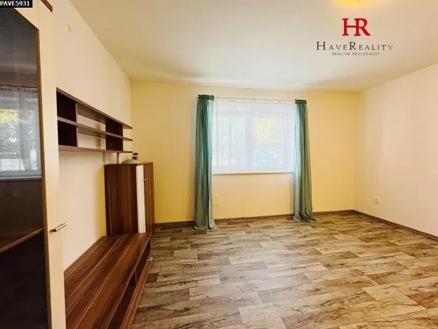 Pronájem bytu 1+kk, Benešov, Na Chmelnici, 26 m2