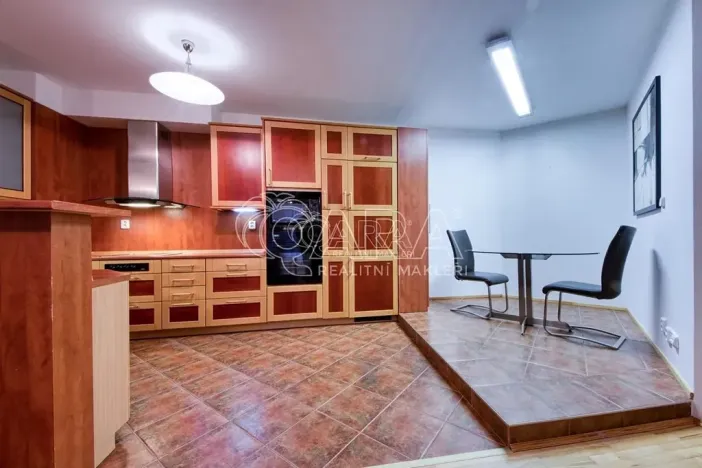 Pronájem bytu 2+kk, Dolní Břežany, 81 m2