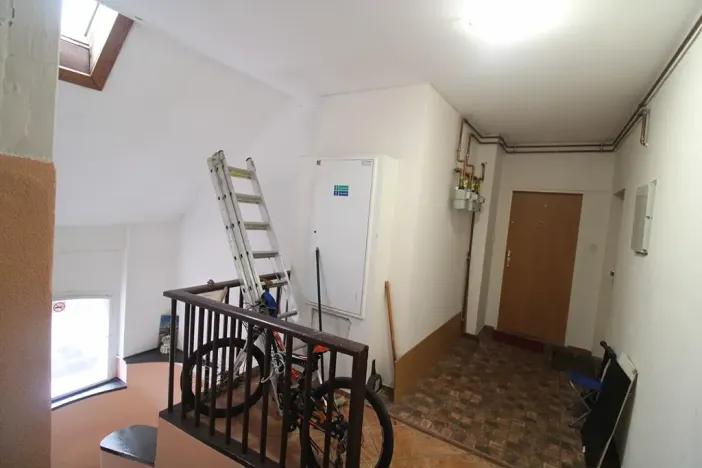 Prodej bytu 2+1, Karlovy Vary, Kolmá, 97 m2