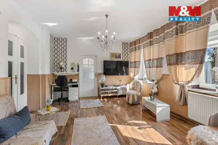 Prodej ubytování, Postoloprty, Wolkerova, 230 m2