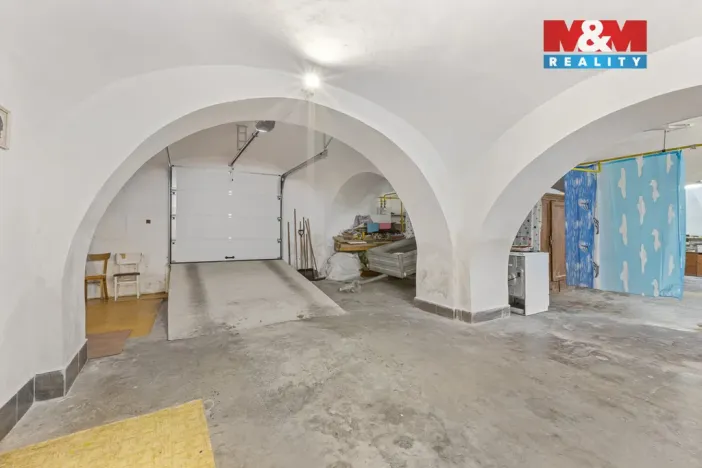 Prodej ubytování, Postoloprty, Wolkerova, 230 m2