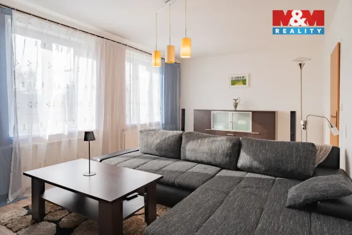 Prodej bytu 3+1, Vojtanov, Nádražní čtvrť, 83 m2