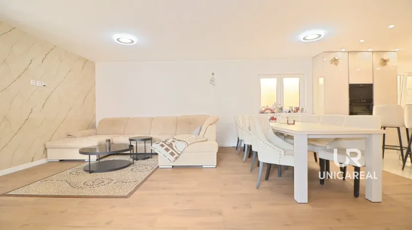 Prodej rodinného domu, Ořechov, Brněnská, 230 m2