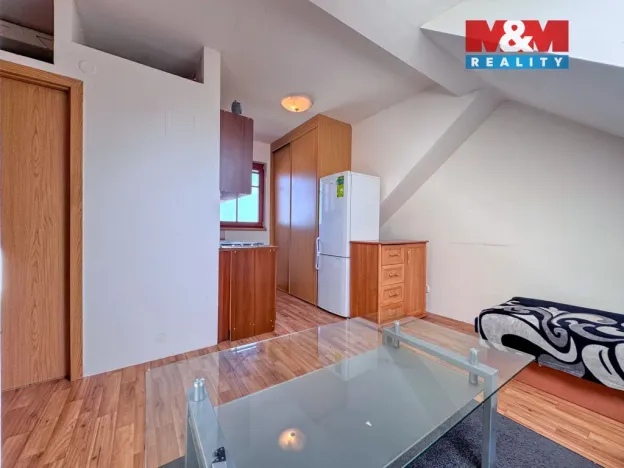 Pronájem bytu 1+kk, Liberec - Liberec VII-Horní Růžodol, Karoliny Světlé, 22 m2