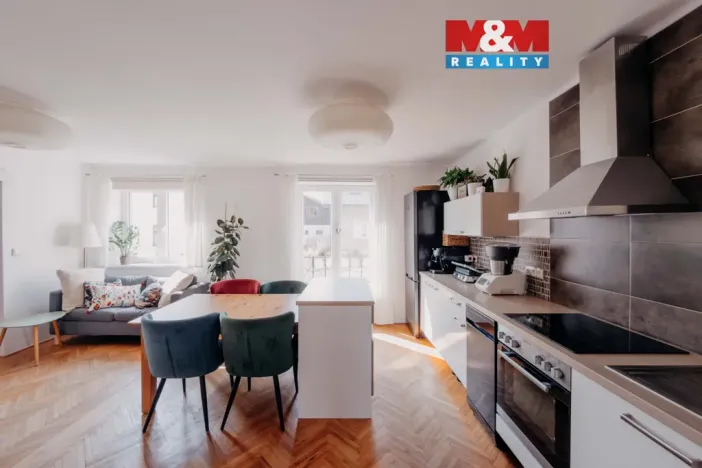 Prodej bytu 3+kk, Držkov, 85 m2