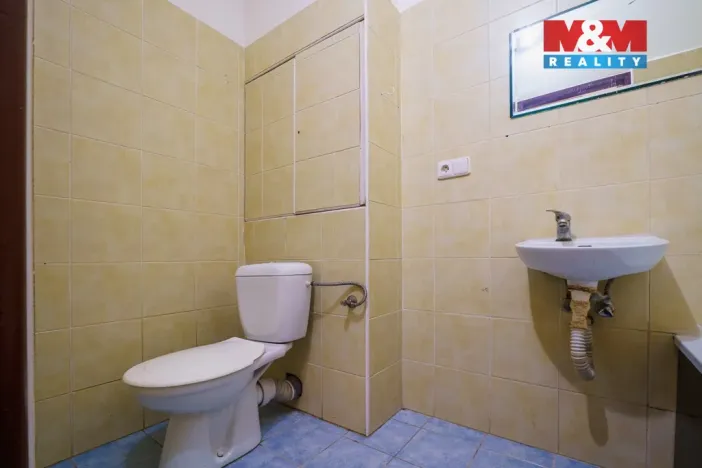 Pronájem bytu 1+1, Cheb, Cechovní, 36 m2