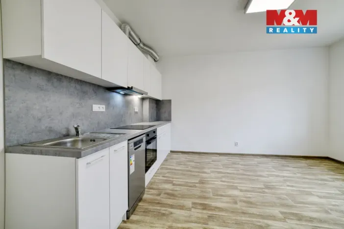 Pronájem bytu 1+1, Mariánské Lázně - Úšovice, Palackého, 32 m2
