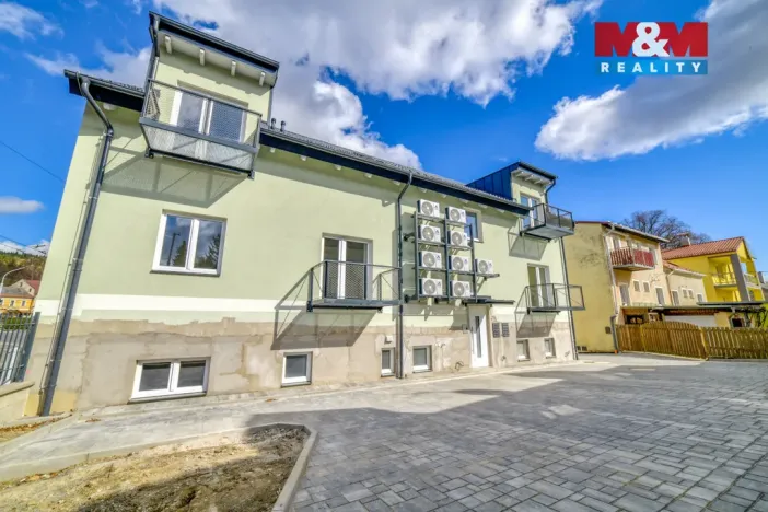 Pronájem bytu 1+1, Mariánské Lázně - Úšovice, Palackého, 31 m2