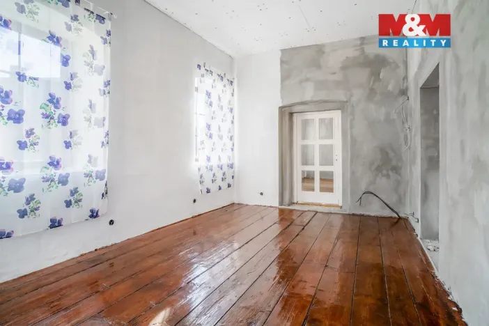 Prodej rodinného domu, Ždírec, 300 m2