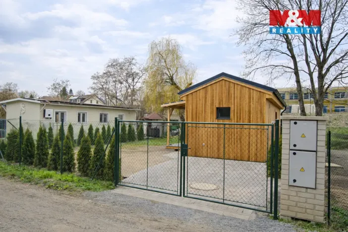 Pronájem chaty, Praha, Za Rokytkou, 35 m2