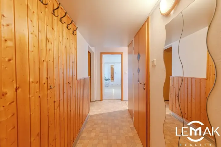 Prodej bytu 3+1, Olomouc, Kaštanová, 68 m2