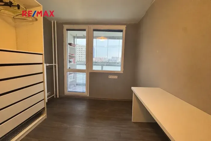 Pronájem bytu 3+kk, Praha - Bohnice, Řešovská, 56 m2