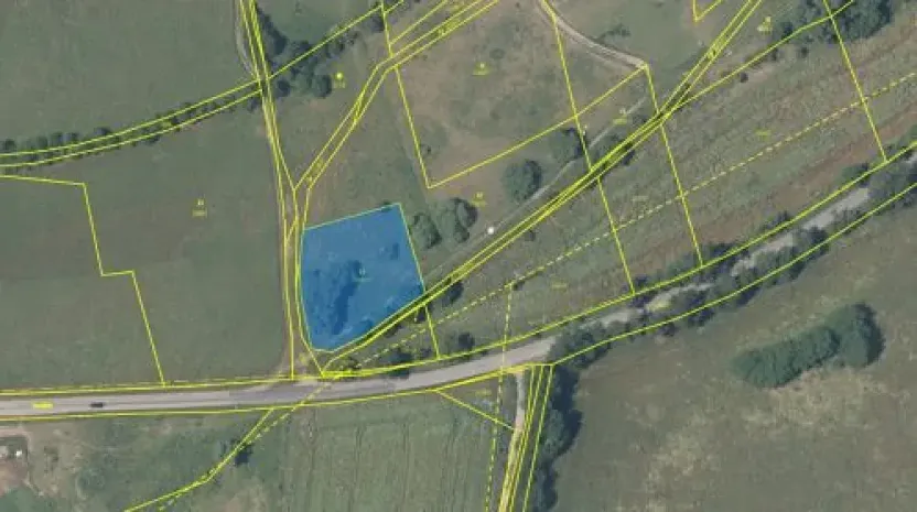 Prodej pole, Praha - Lipence, 2493 m2