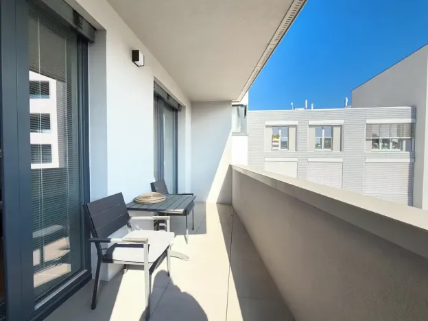 Pronájem bytu 2+kk, Praha - Holešovice, Osadní, 66 m2