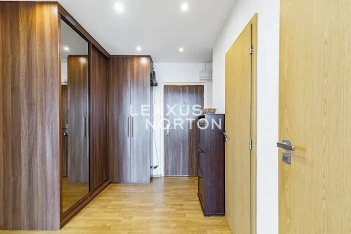 Prodej bytu 3+1, Praha - Letňany, Křivoklátská, 68 m2