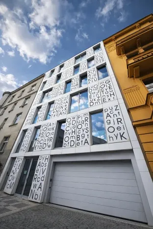 Prodej apartmánu, Praha - Smíchov, Bieblova, 57 m2