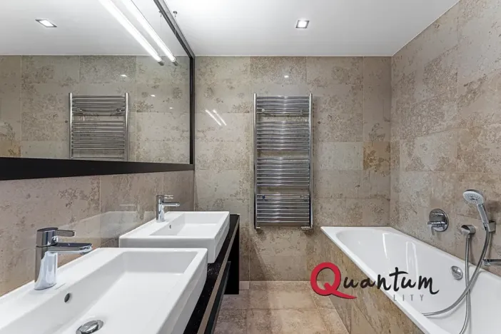 Prodej bytu 4+kk, Praha - Hrdlořezy, Mezilehlá, 96 m2