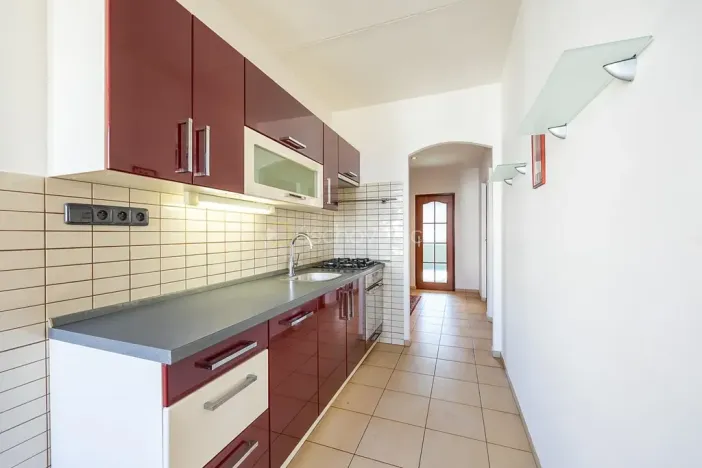 Prodej bytu 4+1, Praha - Hostivař, Bělinského, 77 m2