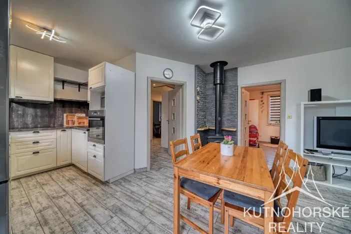 Prodej rodinného domu, Miskovice, 71 m2