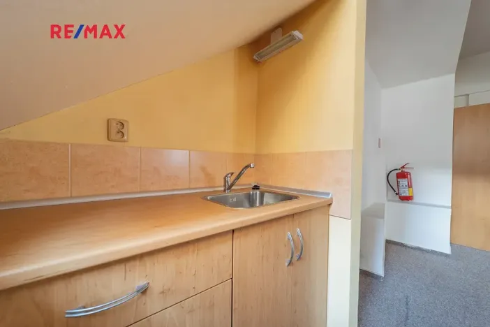 Prodej komerční nemovitosti, Šumperk, nám. Míru, 200 m2