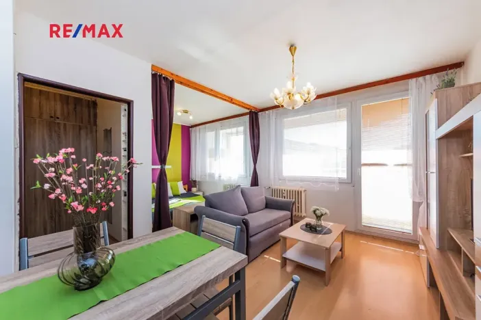 Prodej bytu 1+kk, Praha - Prosek, Vysočanská, 37 m2