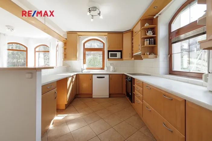 Prodej rodinného domu, Tuchoměřice, Ke Statenicím, 347 m2