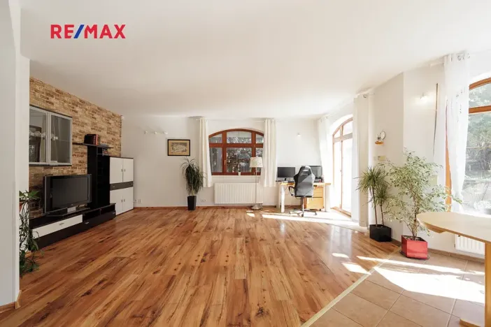 Prodej rodinného domu, Tuchoměřice, Ke Statenicím, 347 m2