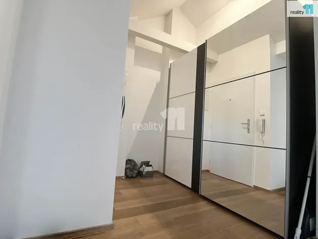 Pronájem bytu 2+1, Holešov, Nerudova, 55 m2